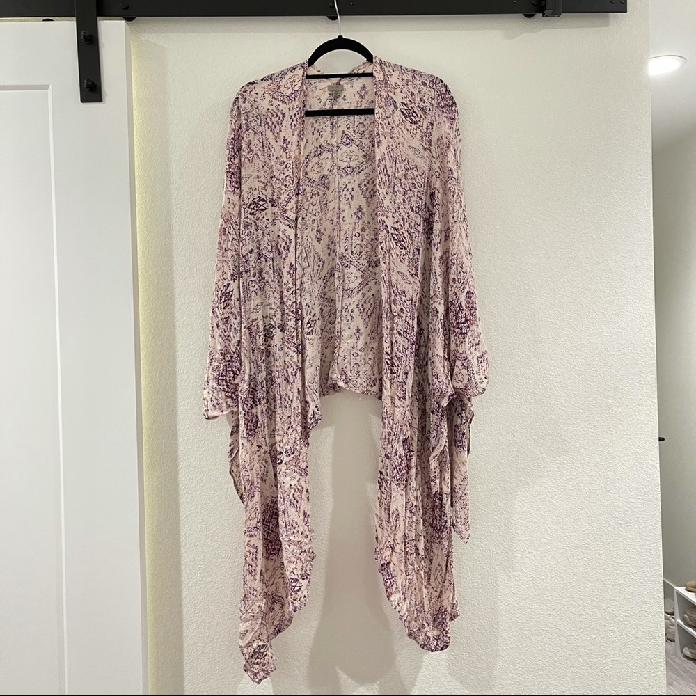 Purple/grey/pink patterned kimono